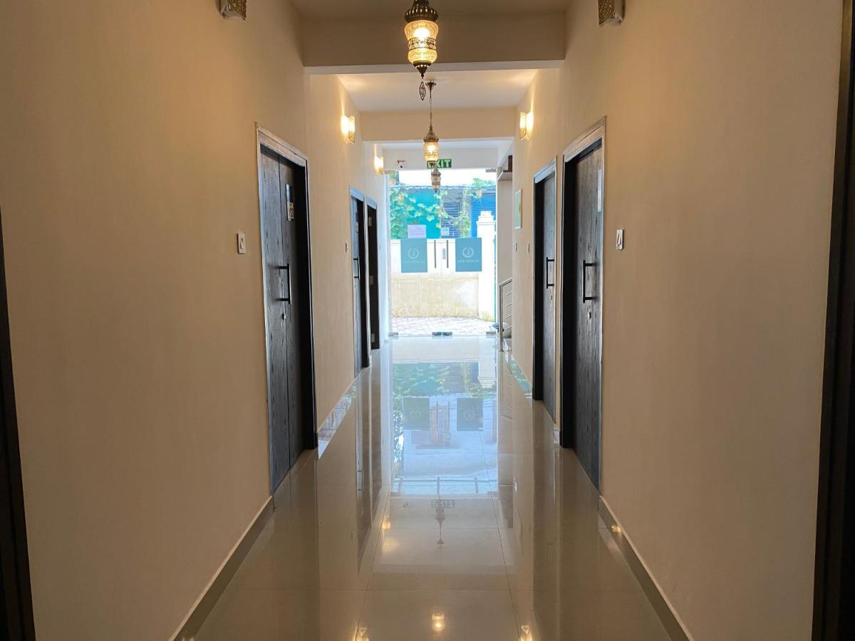 La Mer Inn Kozhikode Exteriör bild